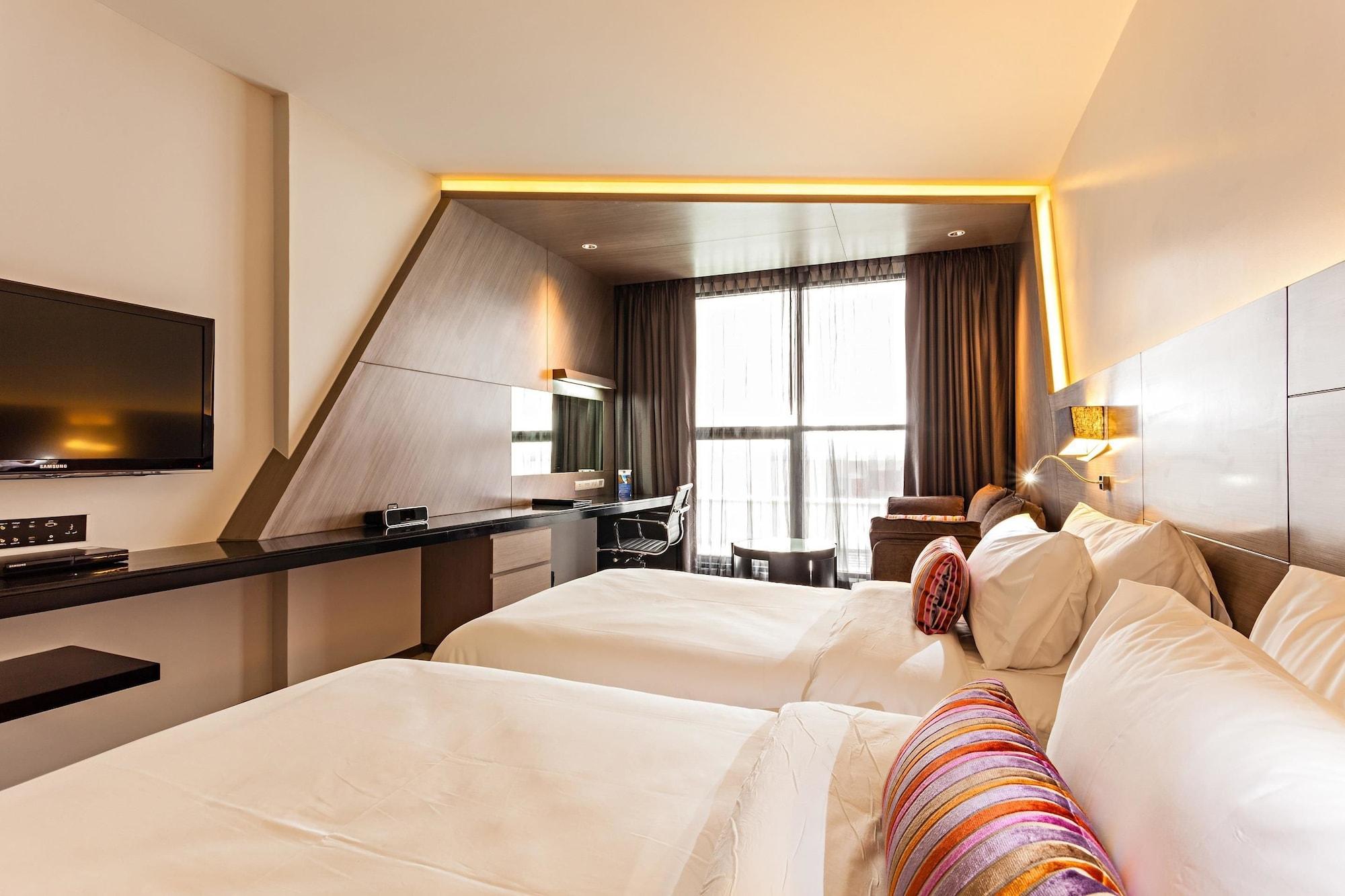 Hyatt Place Bangkok Sukhumvit 1 Exterior foto